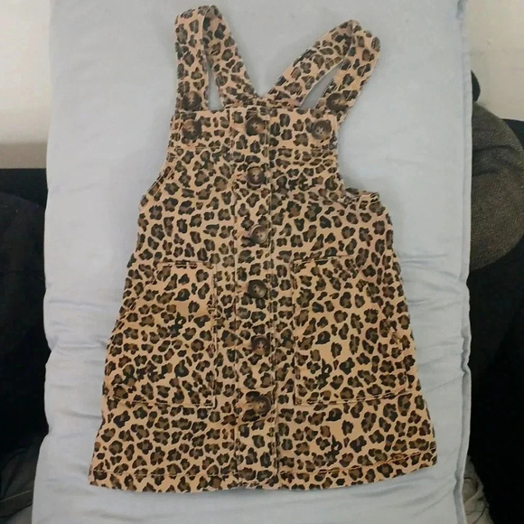 18 months overall dress..worn once..smoke free home..hypoallergenic - Picture 1 of 5